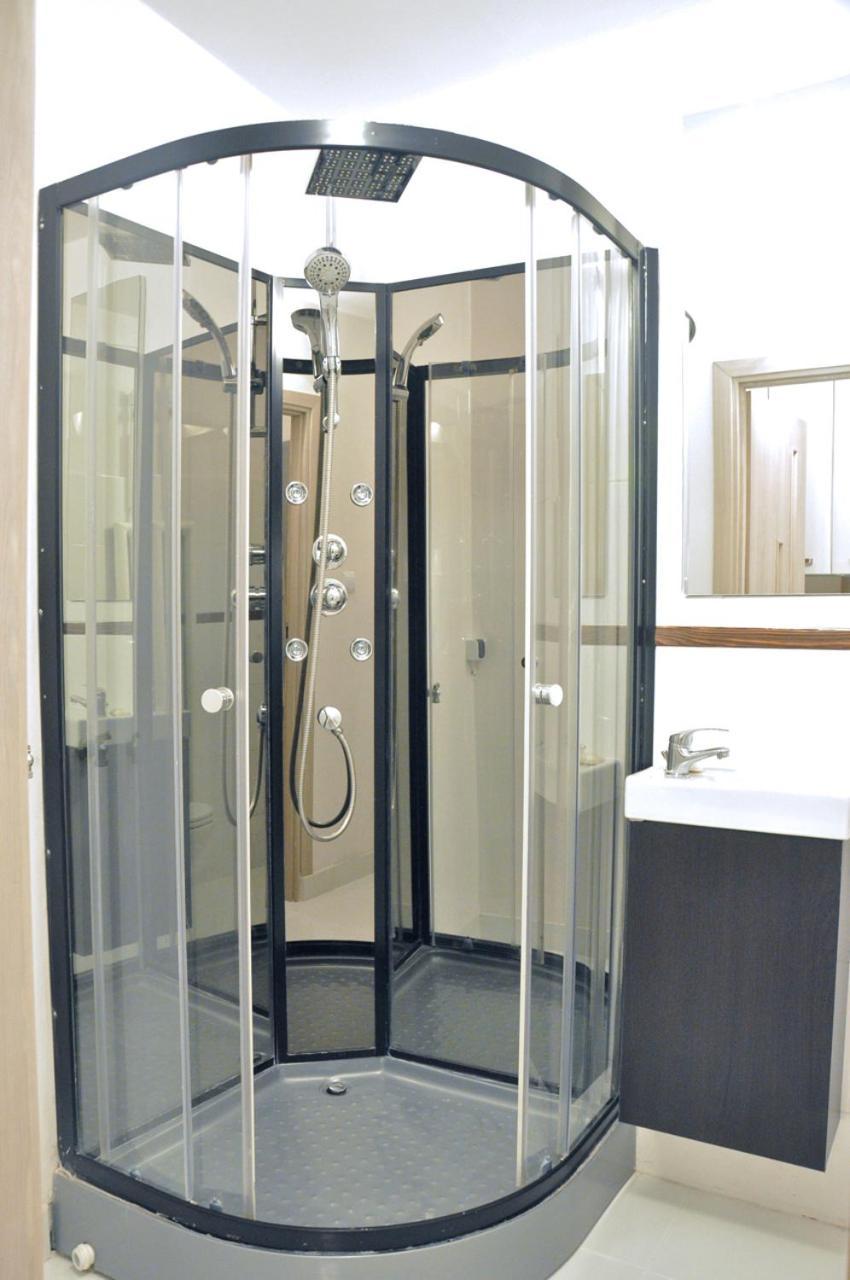 Nice And Comfy Studio Close To Old Town And Metro. Warsawa Bagian luar foto