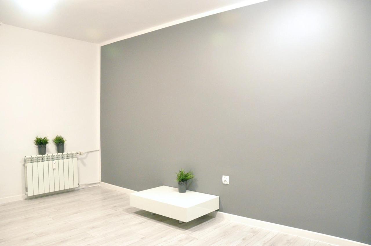 Nice And Comfy Studio Close To Old Town And Metro. Warsawa Bagian luar foto